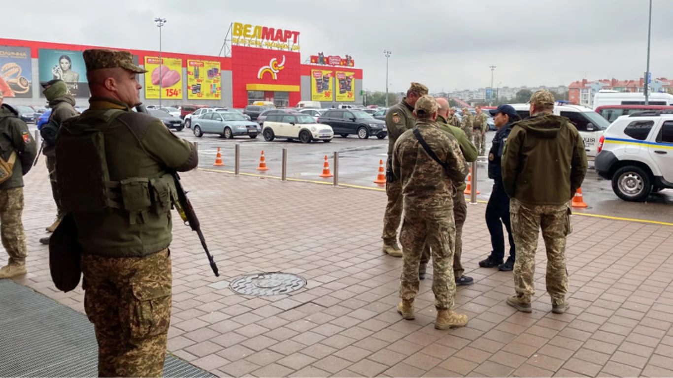 Нардеп розповів, чи може військовий ТЦК застосувати зброю проти цивільного під час "бусифікації"