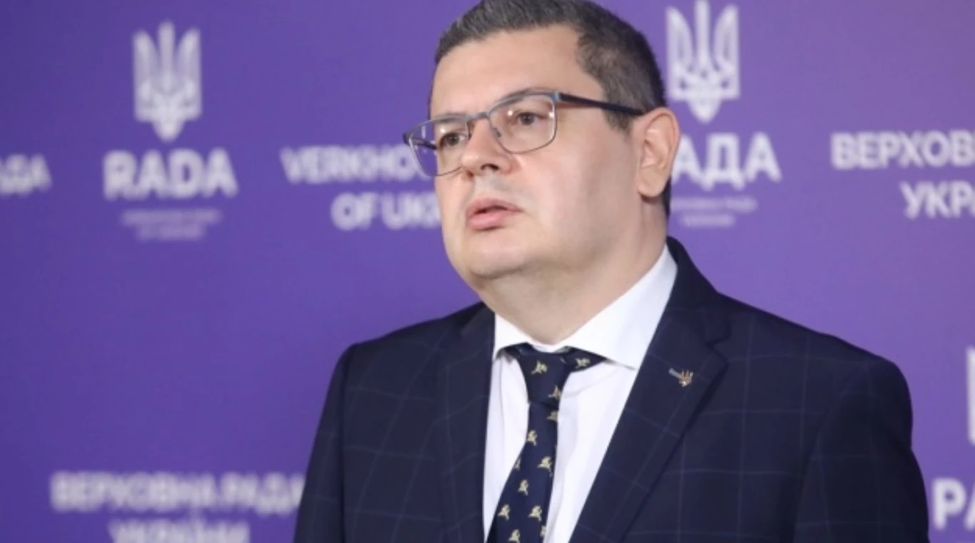 У нас достаточно людей, чтобы воевать 10 лет и даже больше, – нардеп