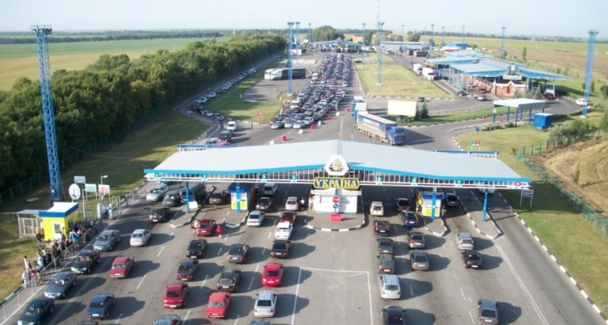 Цифрова система EES: які зміни чекають на українців на кордоні