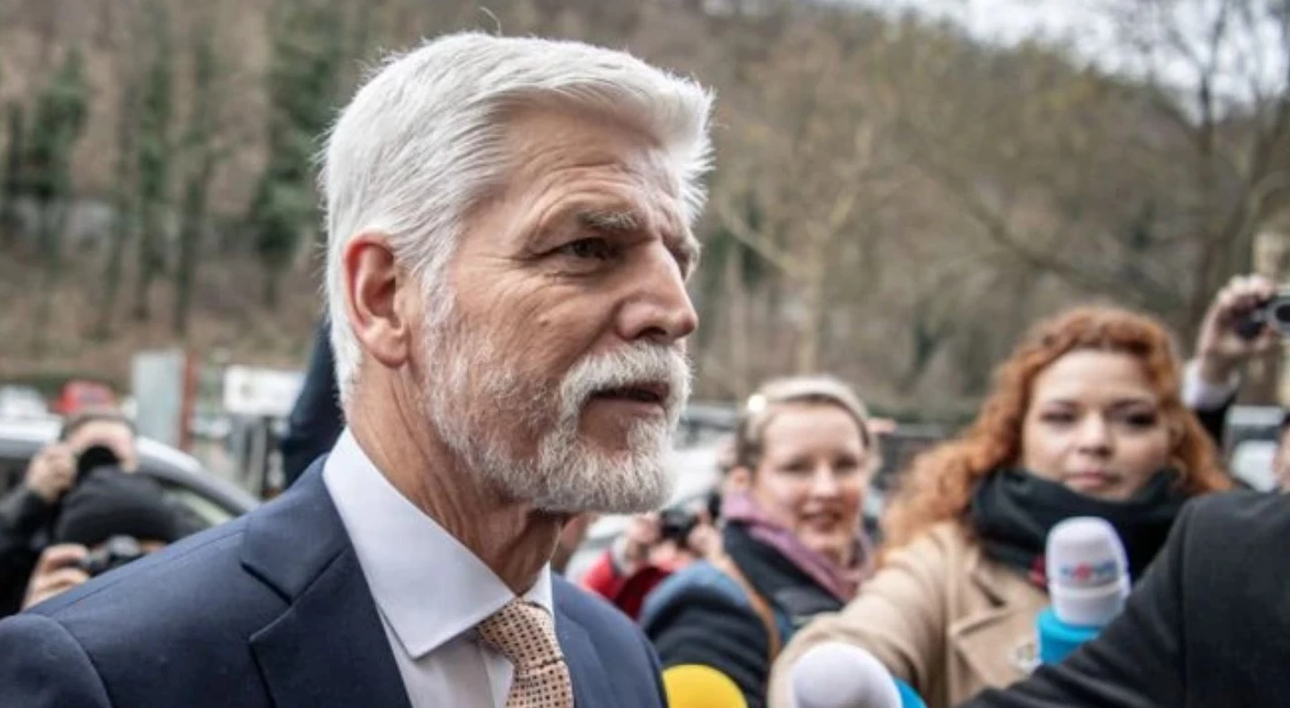 Президент Чехии назвал Трампа "хуже Путина"