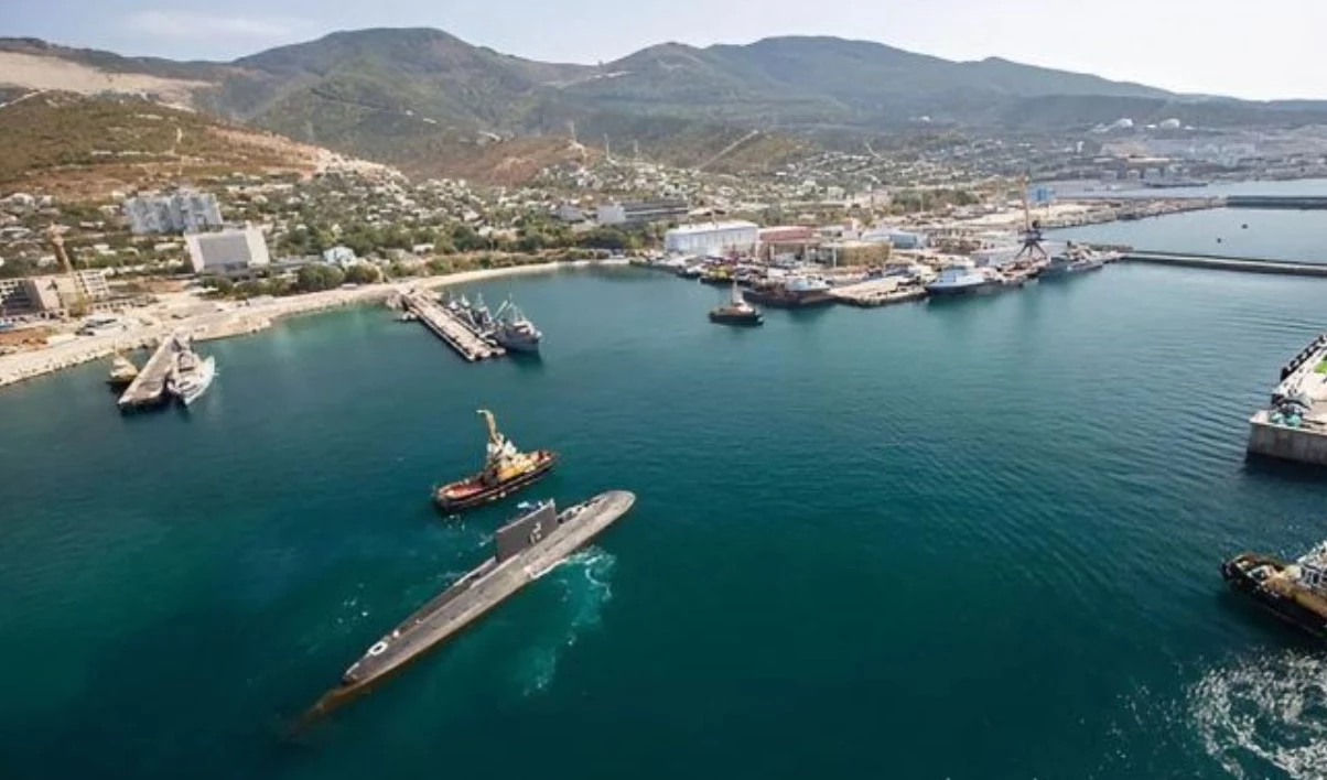 Пастка Новоросійська: Чорноморському флоту РФ вже нема куди відступати