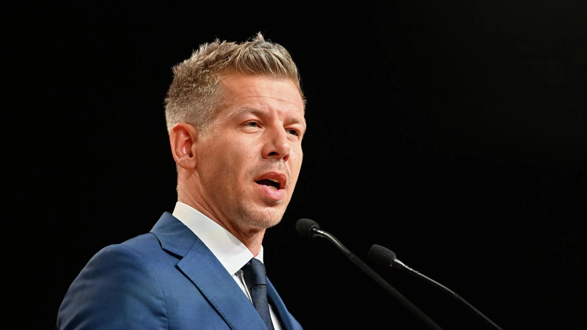 Венгрия меняет курс: Мадьяр назвал первые шаги, - Politico