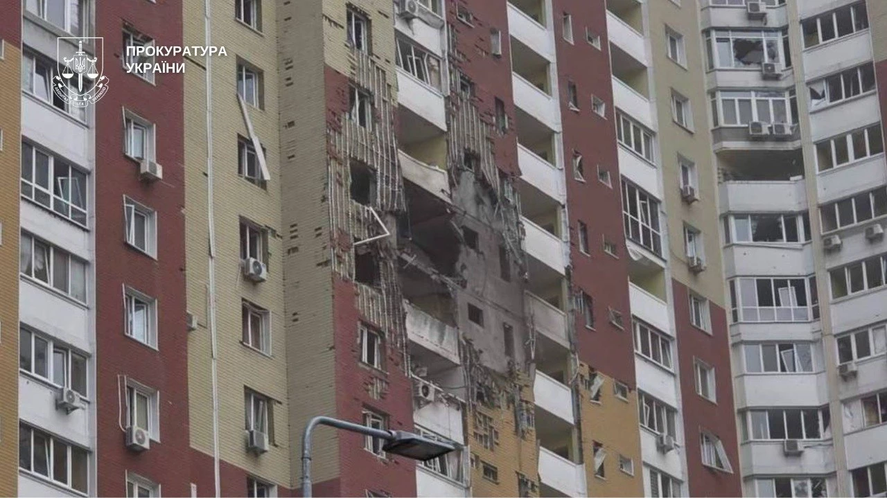 Масована нічна атака по Києву: що відомо про стан постраждалих