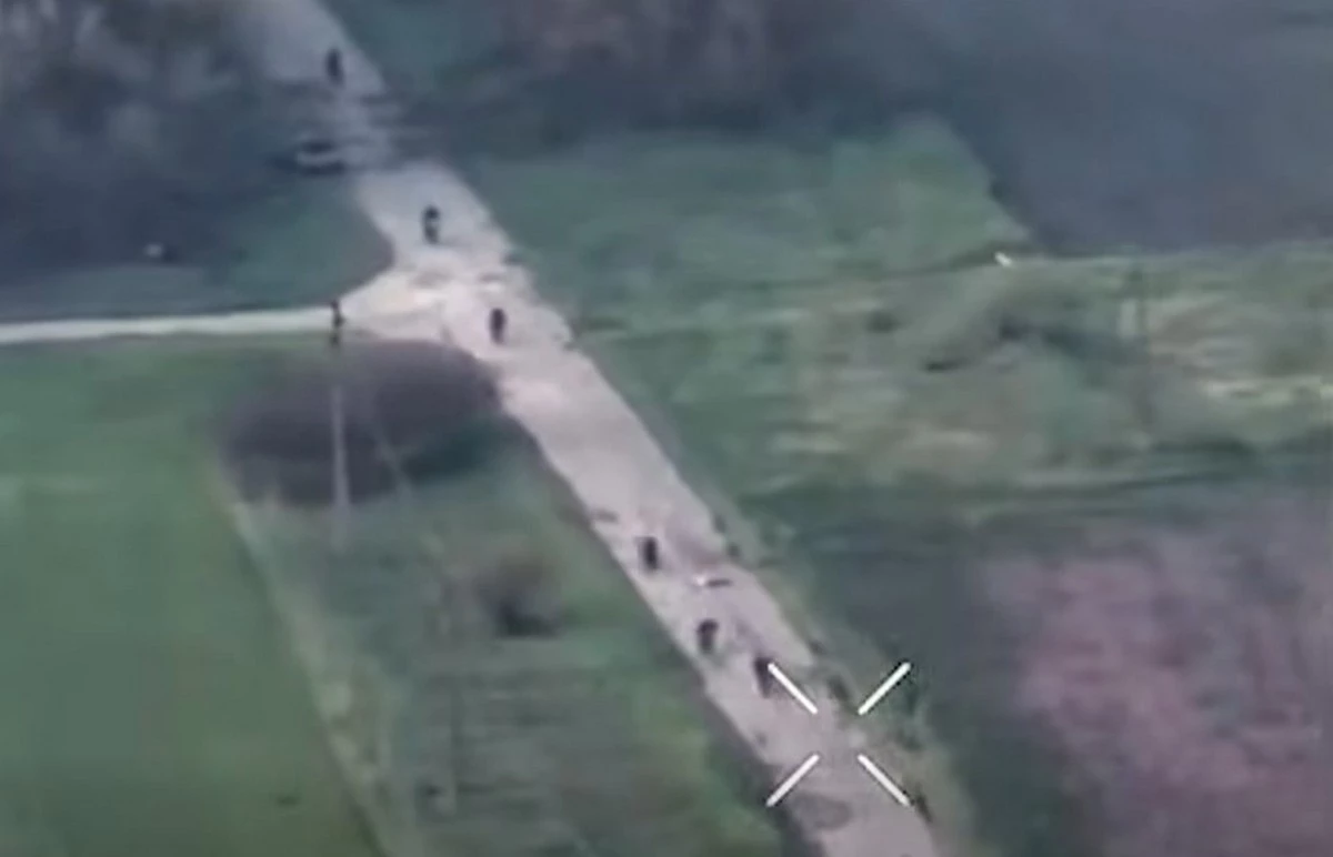 Росіяни відновили масовані механізовані штурми у Часовому Яру