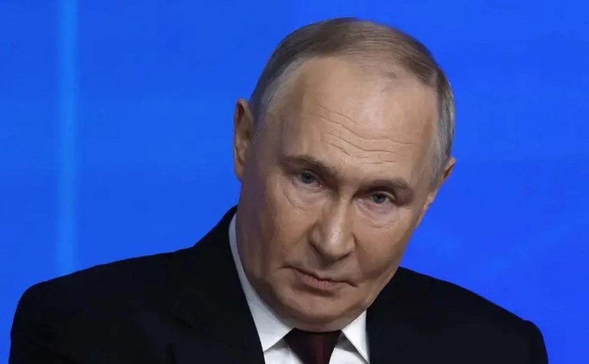 Путин: Киев думает, как оформить победу России