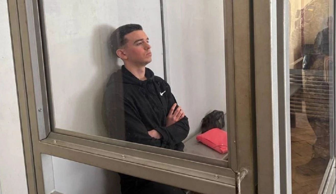 Суд по делу Фарион: обвиняемый хотел повеситься прямо во время заседания суда