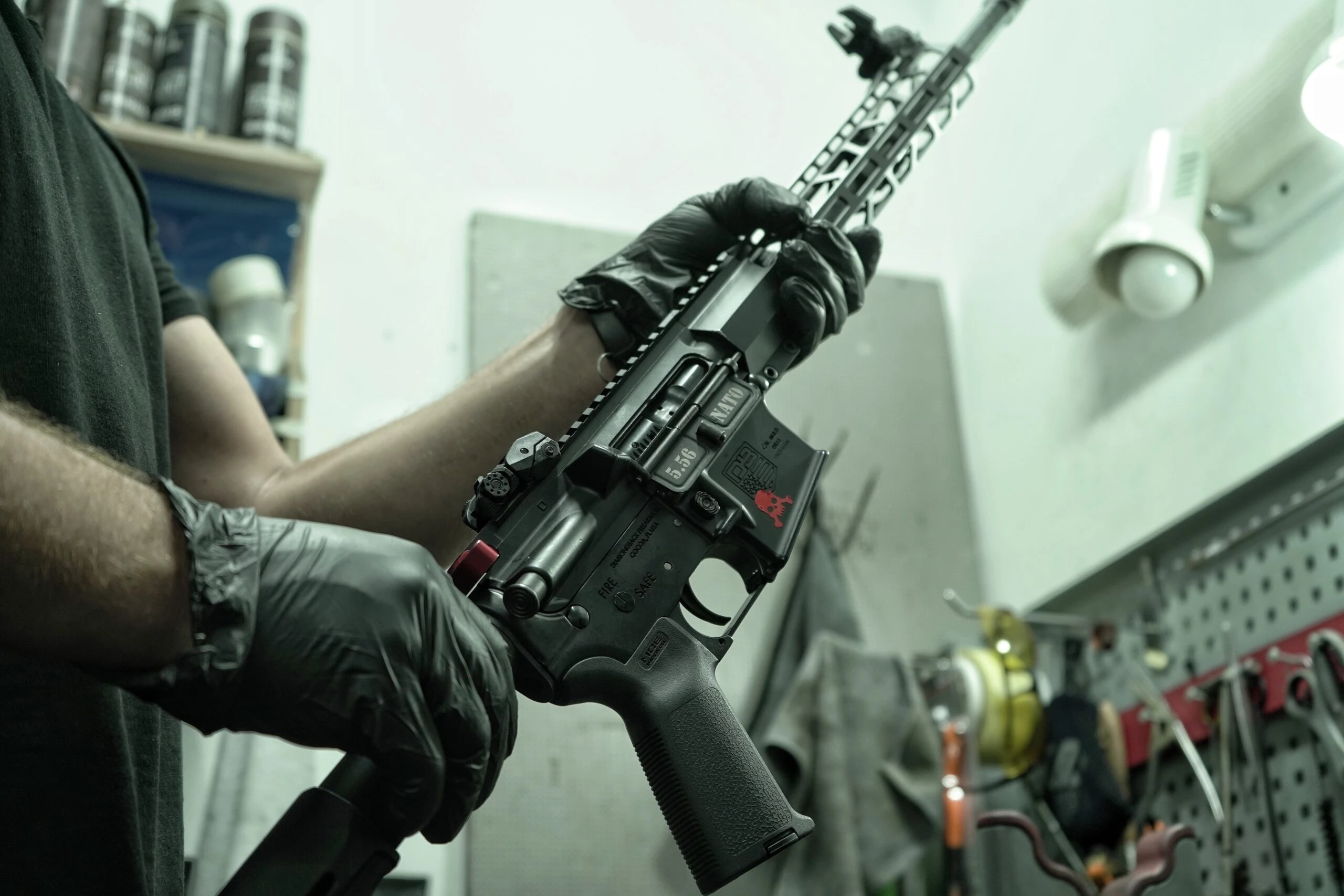 У Нацполіції розповіли, скільки зброї значиться на руках в українців