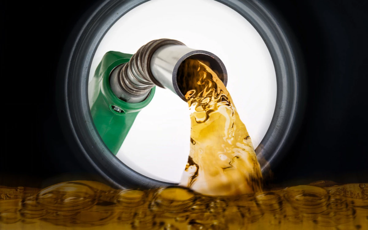 АМКУ дав мережам АЗС 10 днів на встановлення "обґрунтованих" цін