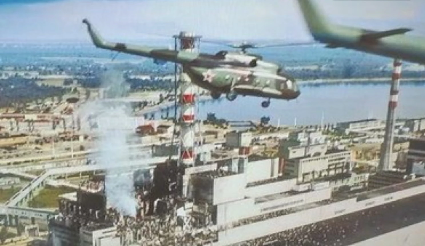 40 лет Чернобыльской трагедии: как взрыв на атомной станции похоронил Советский Союз