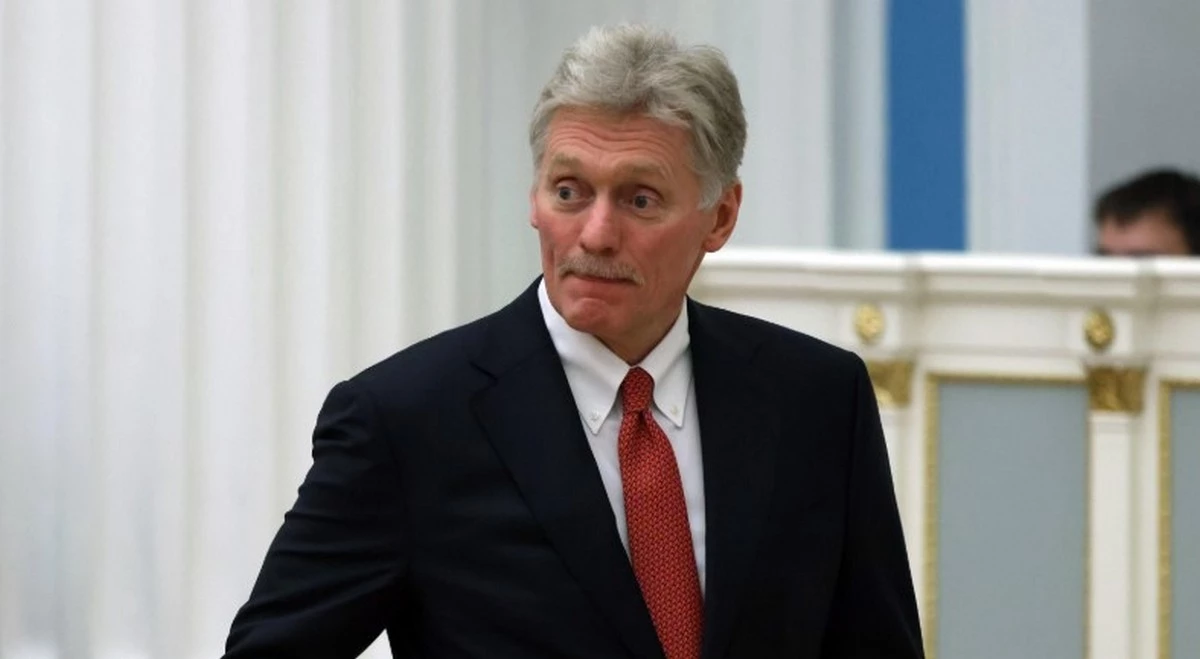 У Путина обиделись на разрешение Зеленского провести парад 9 мая