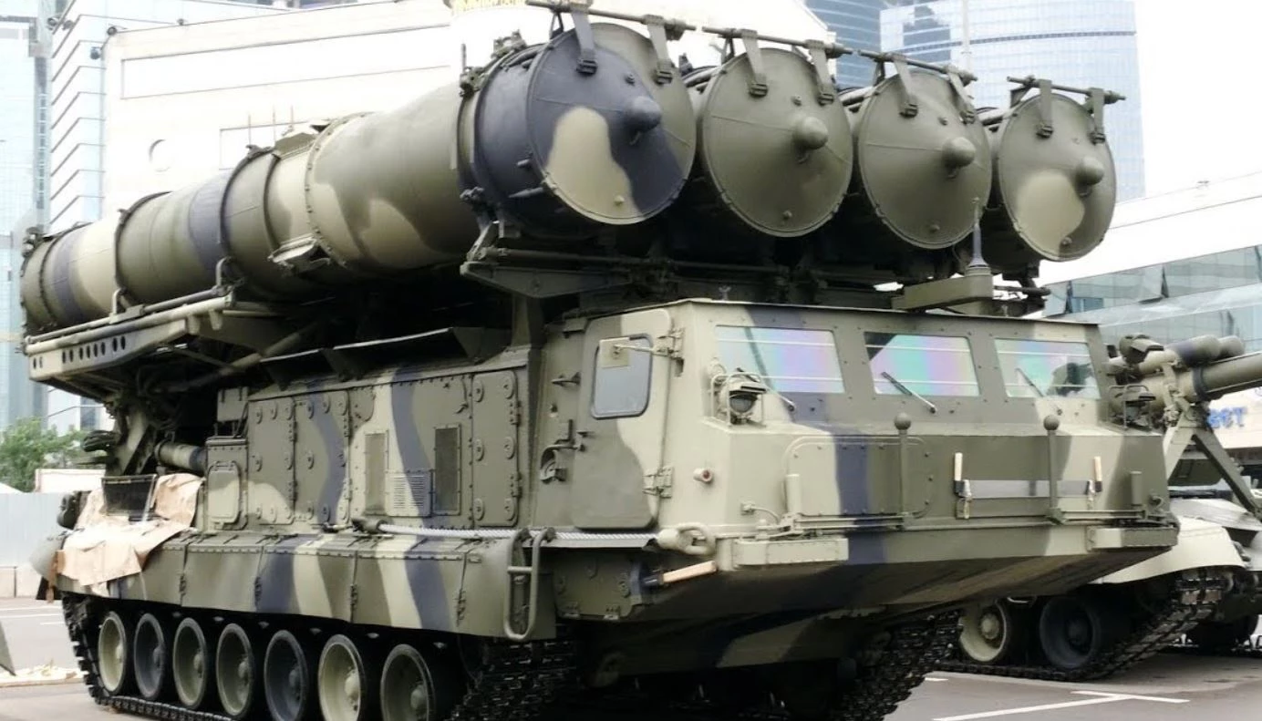 Вокруг Москвы строят еще одно "кольцо" ПВО, - СМИ
