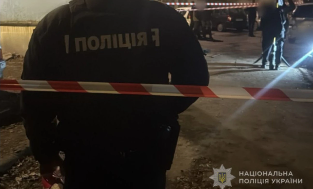 Стрілянина з автомата на Чернігівщині: п'яний боєць «у бігах» відкрив вогонь прямо з вікна квартири