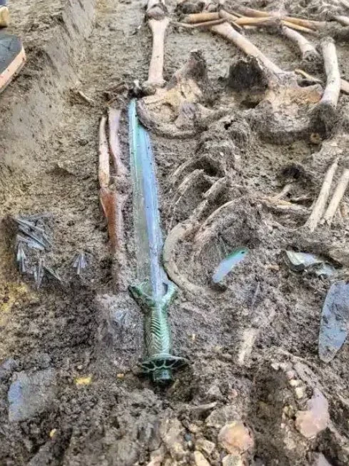 археологи