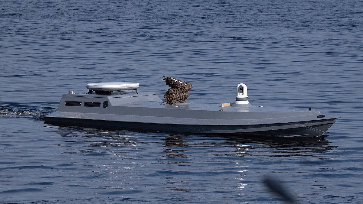 Беспилотные катера все больше вытесняют крупные корабли на море