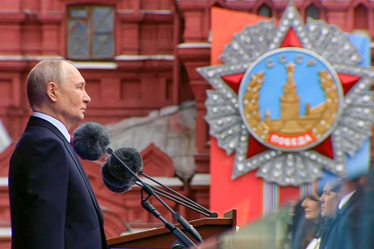Путин будет продолжать эскалацию, пока война не станет угрозой для его власти, - эксперты