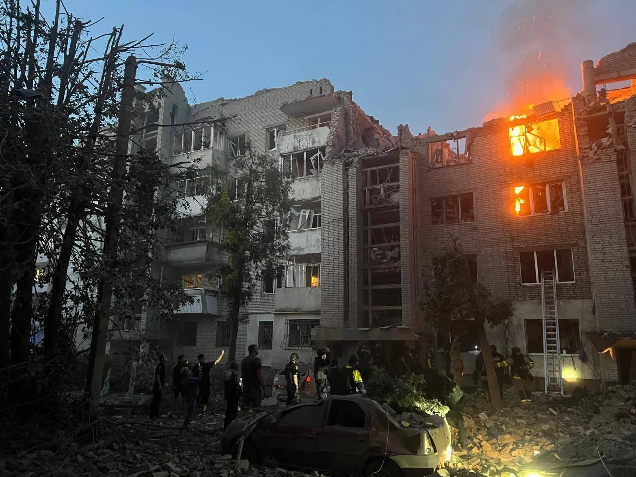 Под ударом крупные города и не только: что известно о ночном обстреле