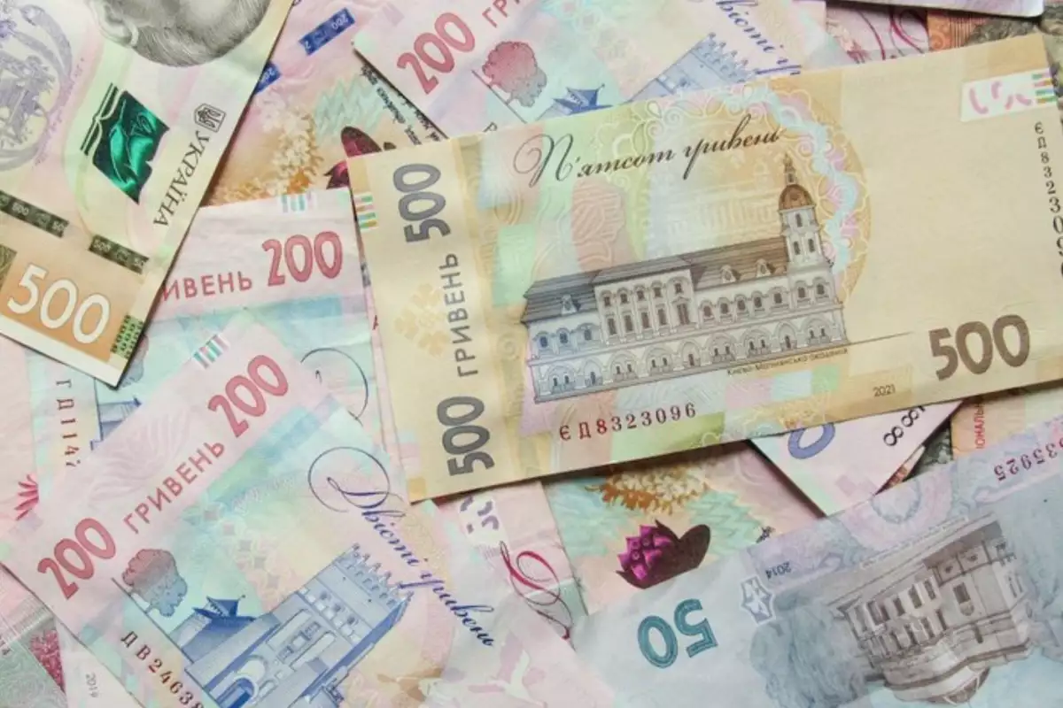 Финансовый аналитик объяснил, почему гривня будет ослабевать
