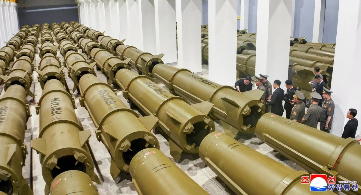 Москва отримала ракети від Пхеньяну: КНДР може розгорнути власний ракетний підрозділ у РФ