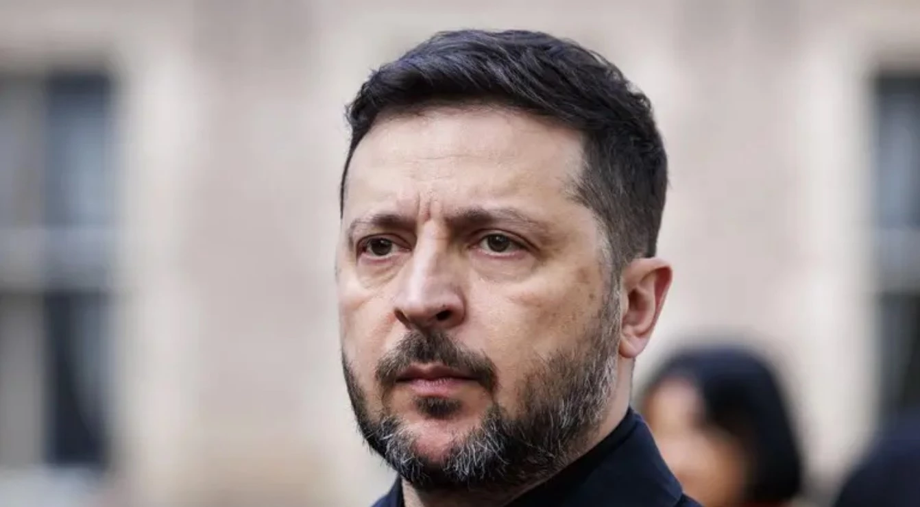 Зеленский анонсировал специальную санкционную операцию против ВПК России