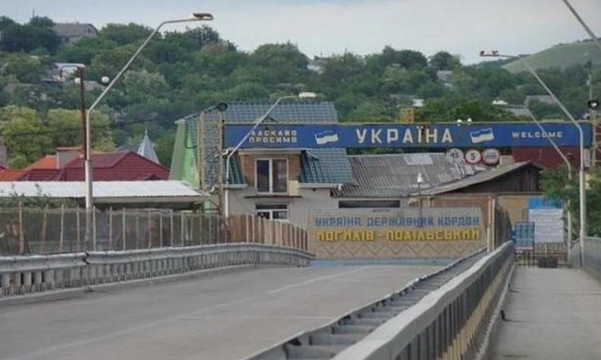 Ограничения на границе: прилет по Одесской области заблокировал движение к КПП «Паланка — Маяки — Удобное»