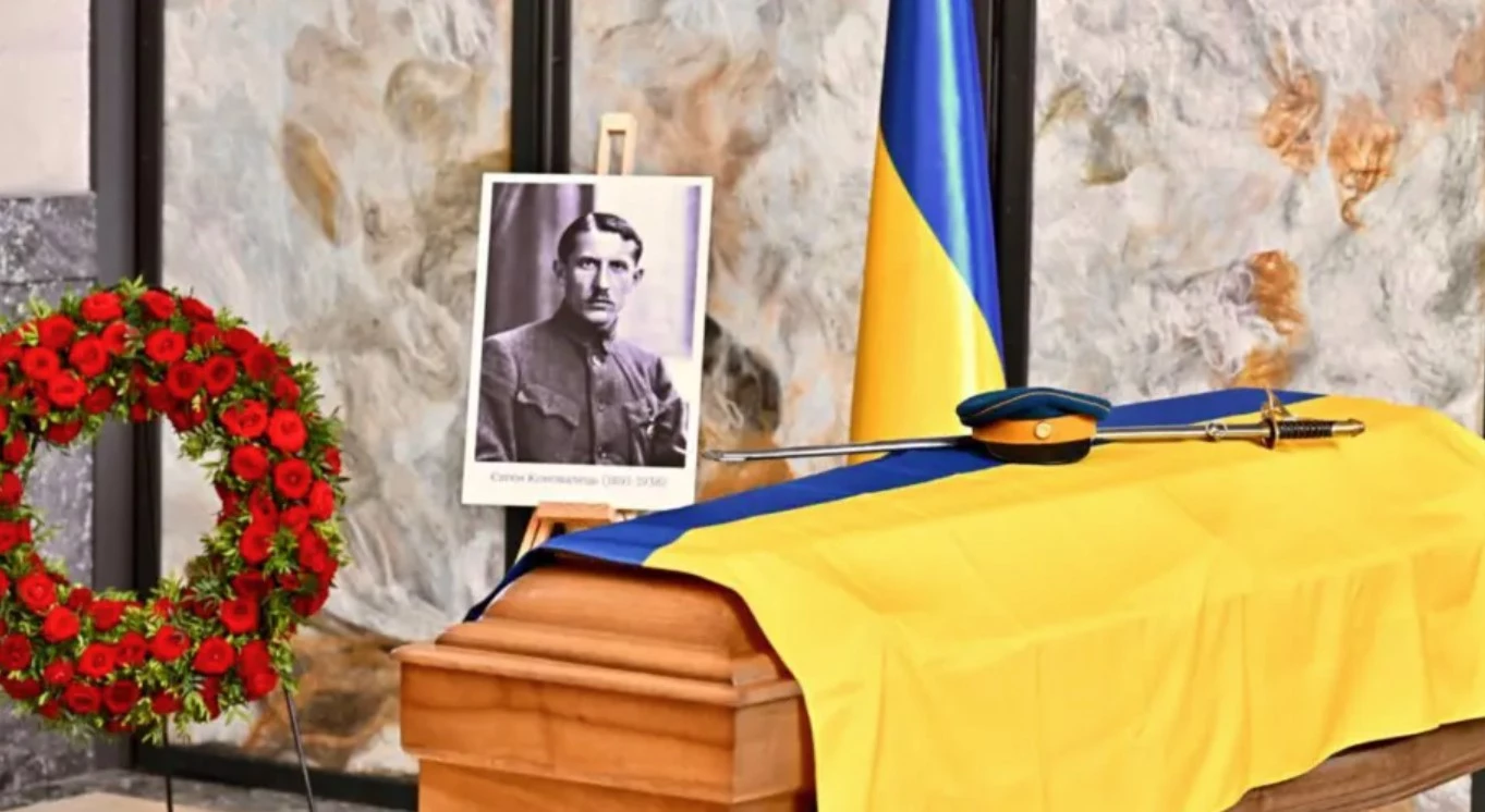 В Нидерландах провели эксгумацию останков Евгения Коновальца для перезахоронения в Украине