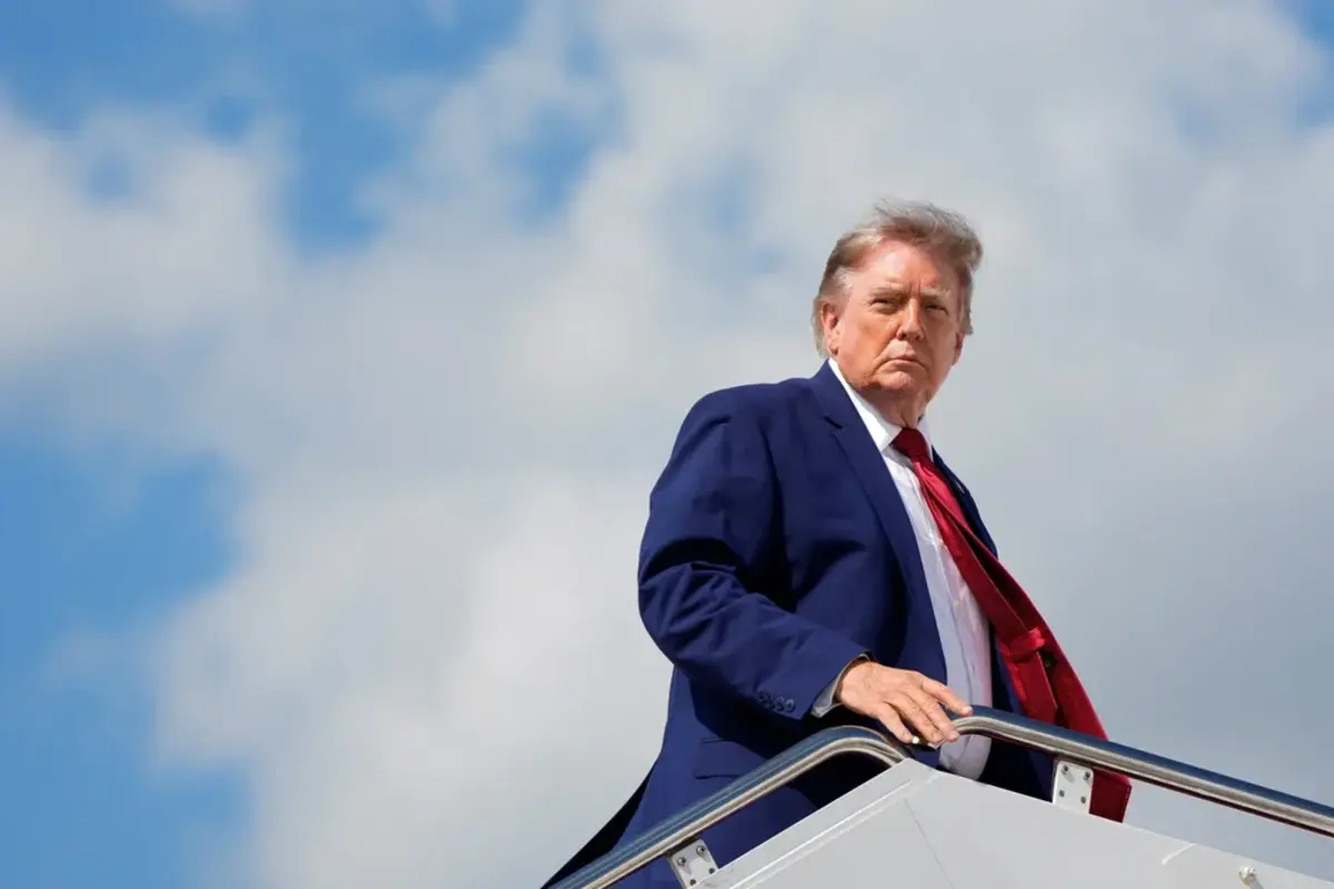 Трамп розповів, як таємно змінив літак після саміту НАТО у Туреччині