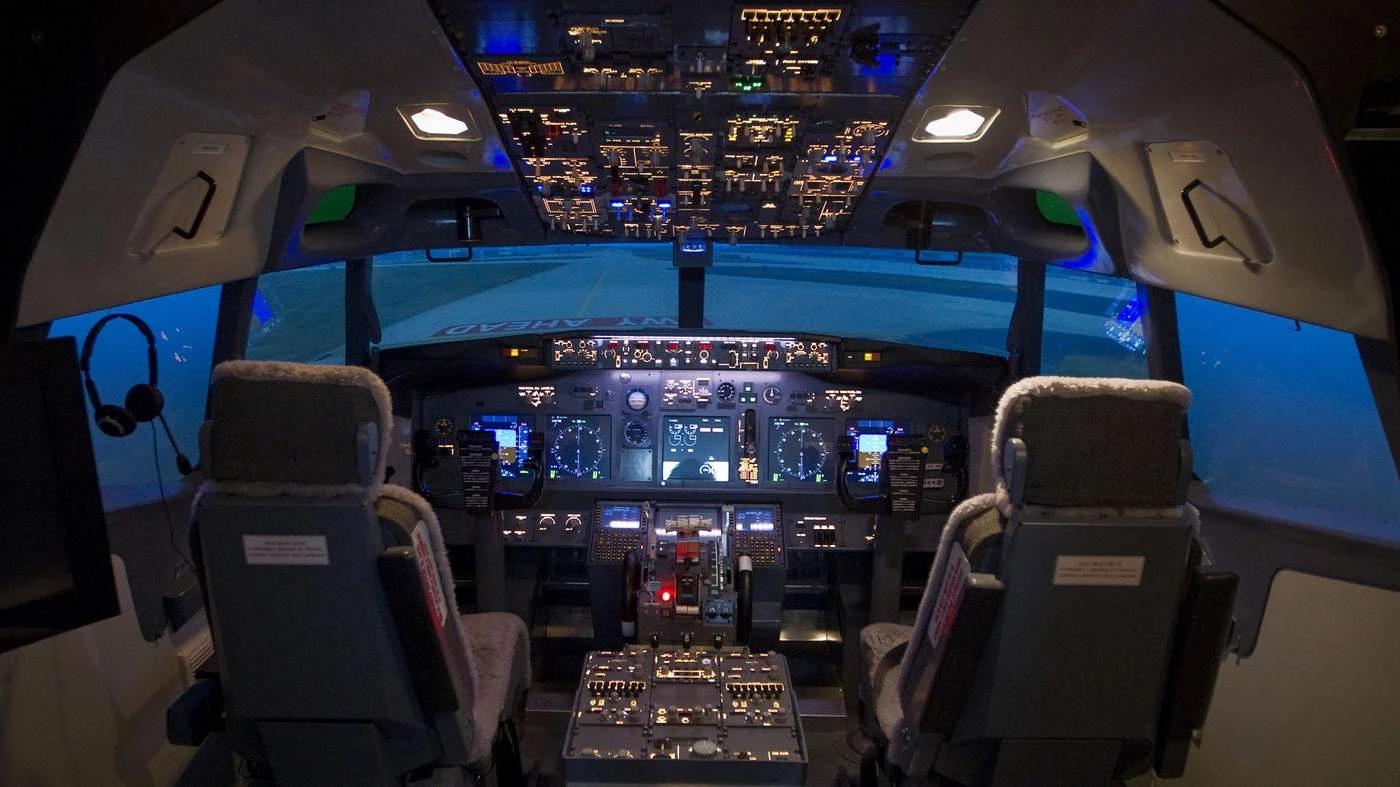Создано устройство, которое способно незаметно управлять самолетом Boeing в полете