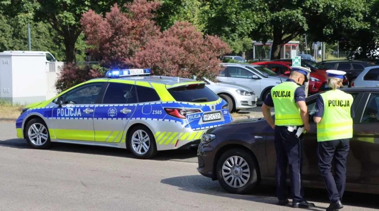 Полиция задержала двух женщин, напавших на украинцев возле ресторана в Познани
