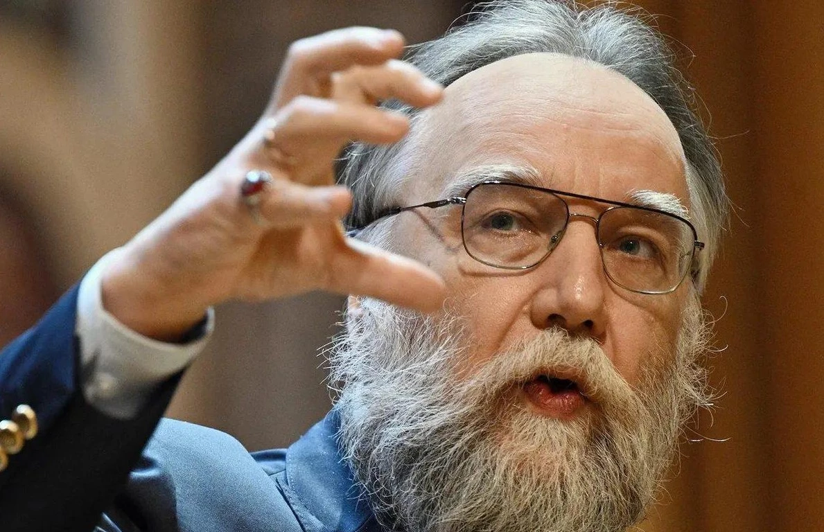 Ядерний психоз ідеолога Кремля: Дугін закликав негайно розселити Москву та Санкт-Петербург