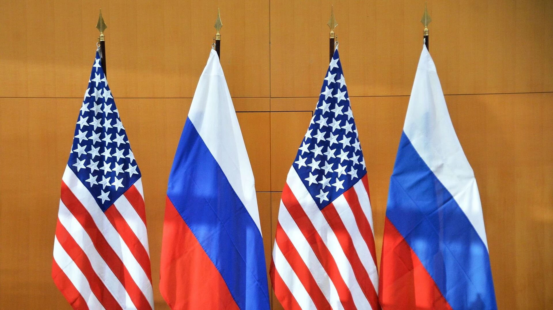 Чиновник США провел тайные переговоры с Кремлем, - FT