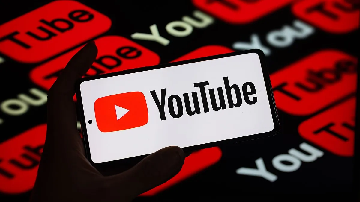 YouTube вдвое повысил цену для украинцев на Premium подписку