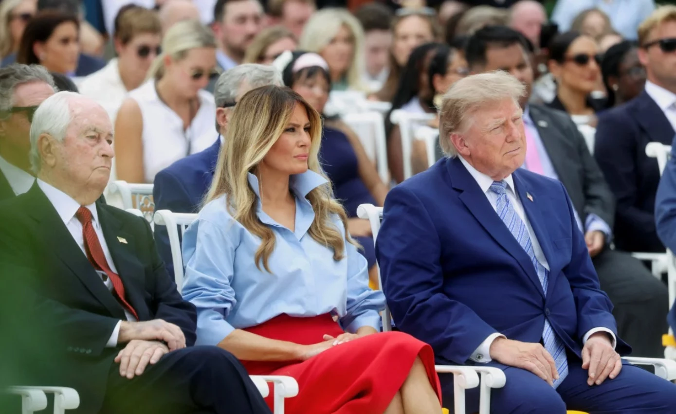 Меланія Трамп вперше за останній місяць з'явилася на публіці