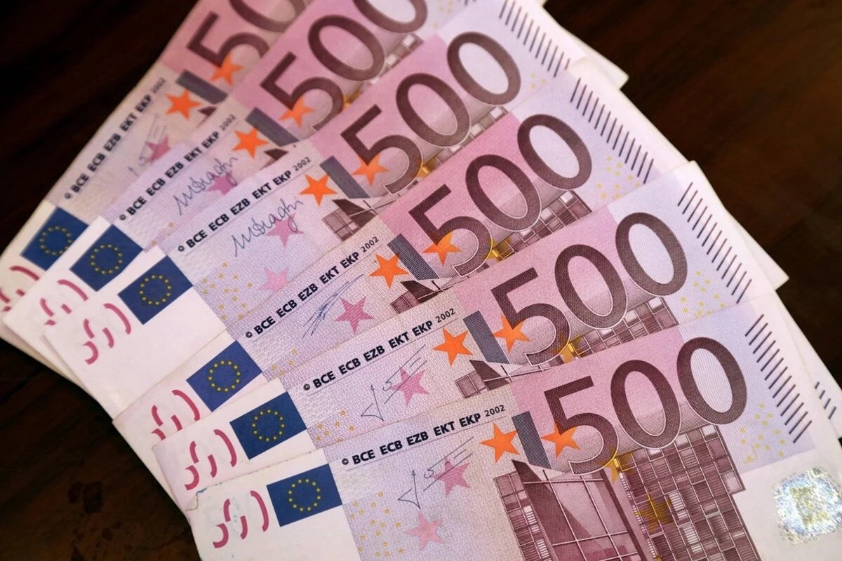Єврокомісія схвалила виділення Україні 6,1 млрд євро в якості кредиту