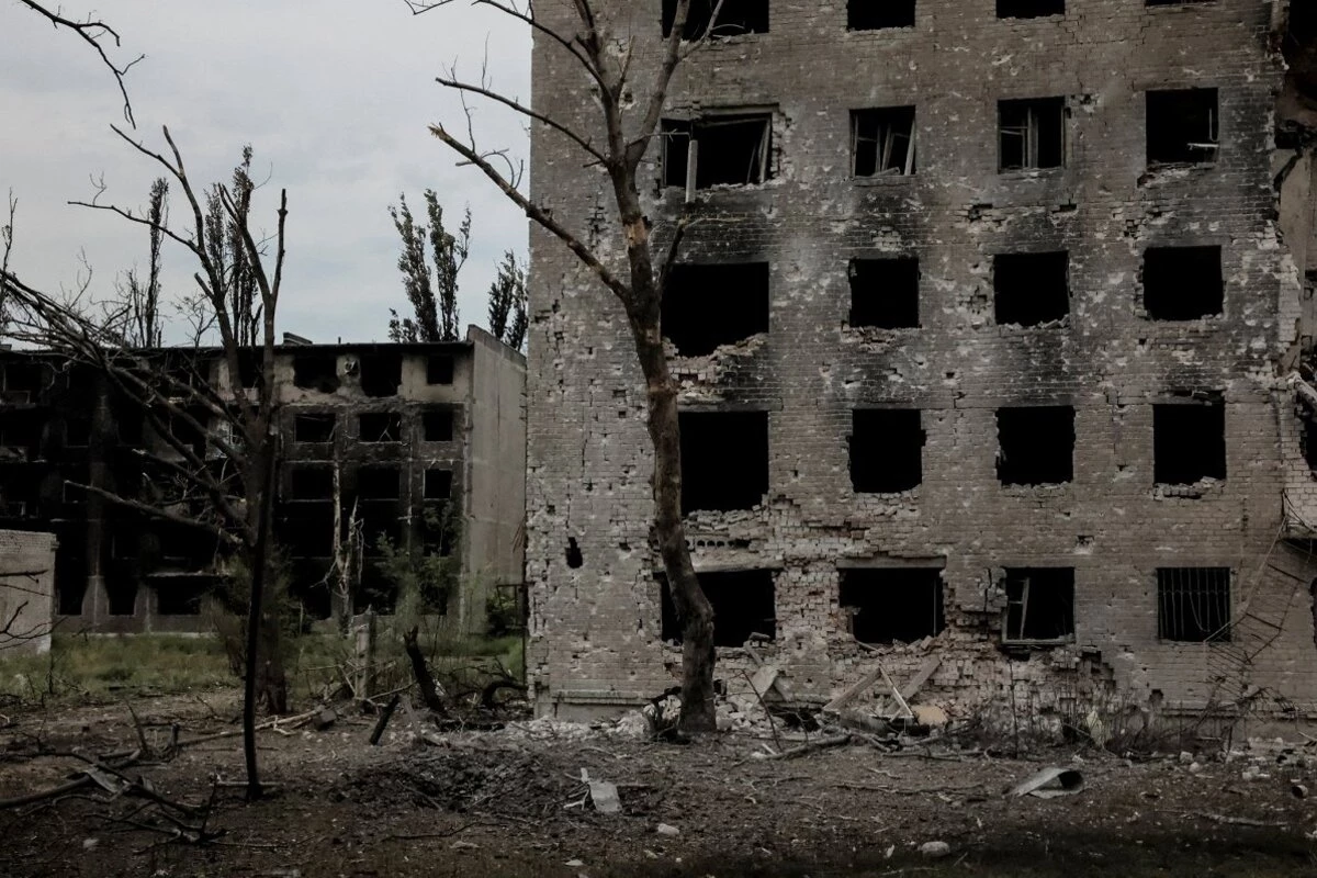 Войны в Украине и Иране все теснее переплетаются и тянут мир в пропасть, – эксперт