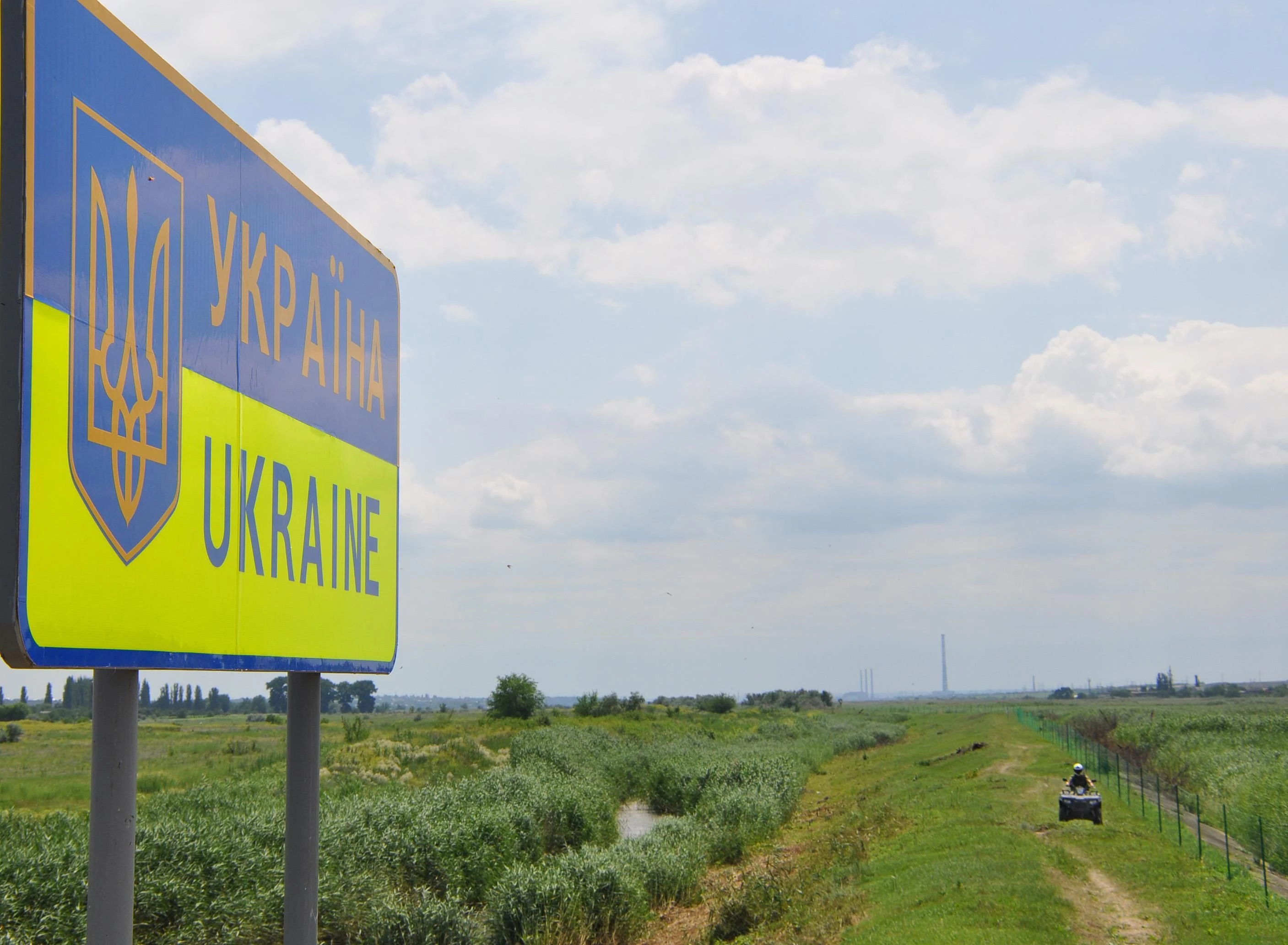 Під час повітряних тривог пункти пропуску на кордоні призупинятимуть роботу, - ДПСУ