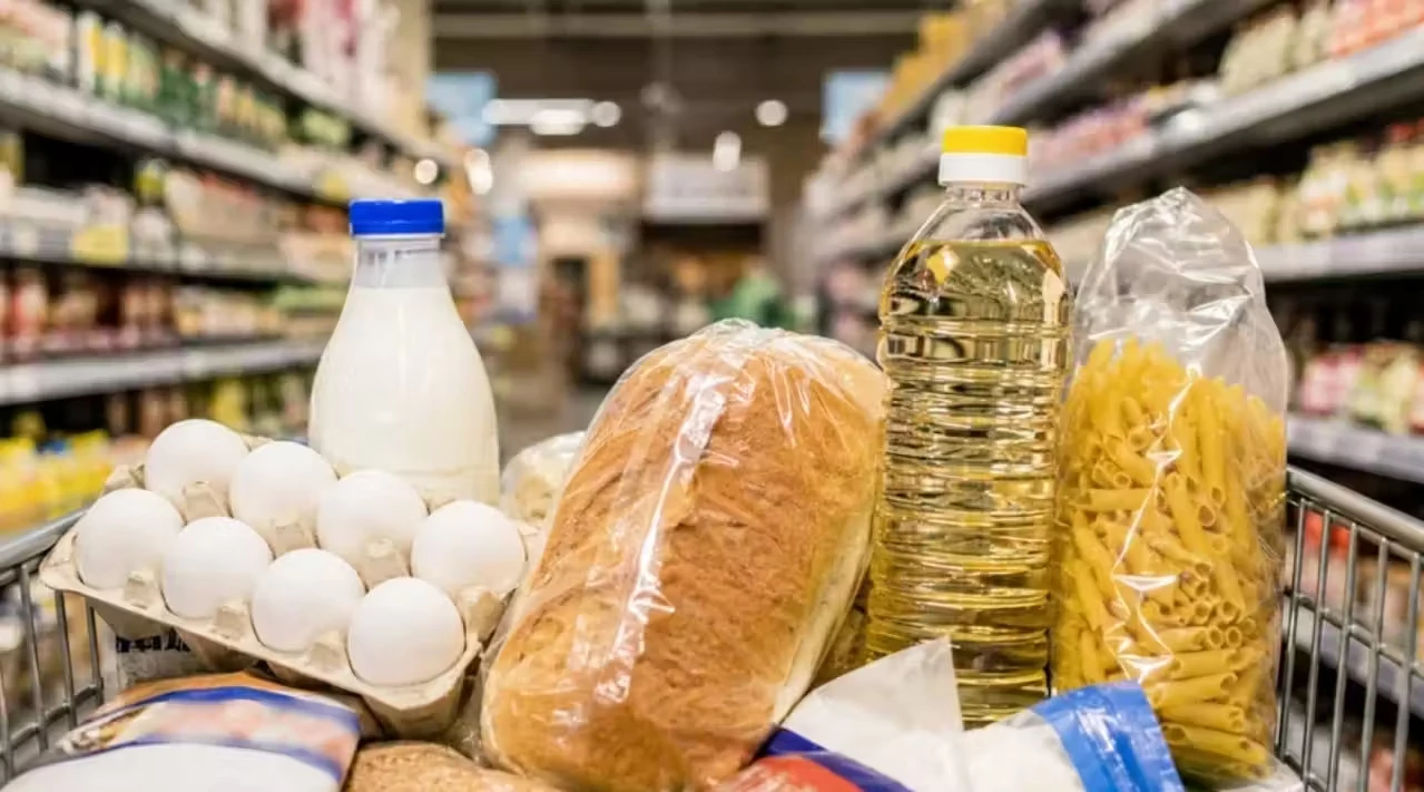 Названы продукты, которые могут подорожать из-за курса валют