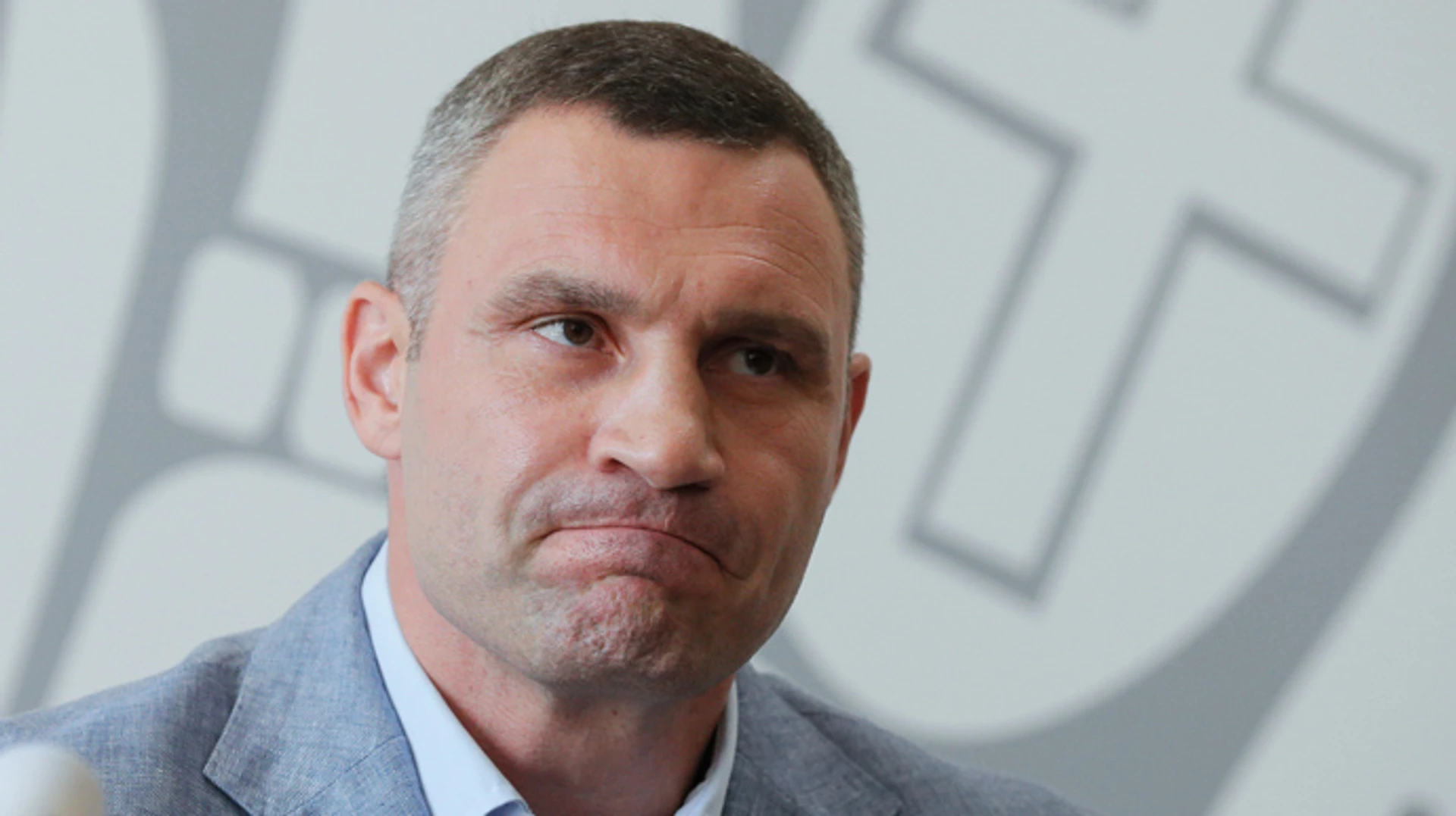 Угроза отставки Кличко: почему мэра Киева критикуют за подготовку к зиме и кто может его заменить