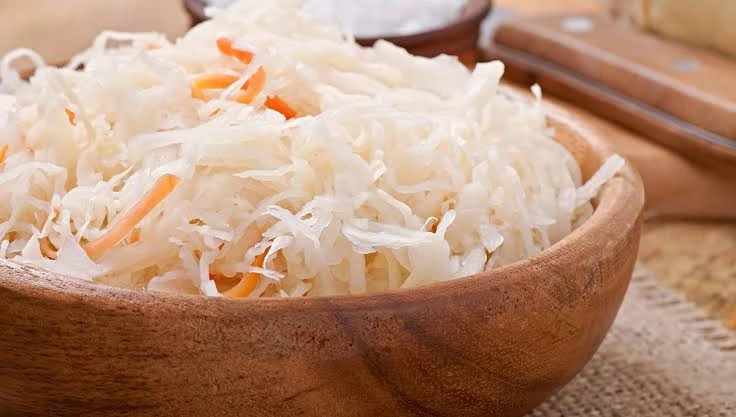 Золотые пропорции: сколько соли и сахара нужно для хрустящей квашеной капусты
