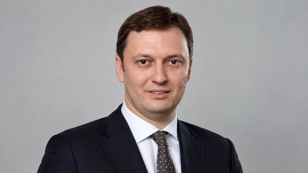 Чому Україна залишилася без власного скла та скільки коштуватиме збудувати завод