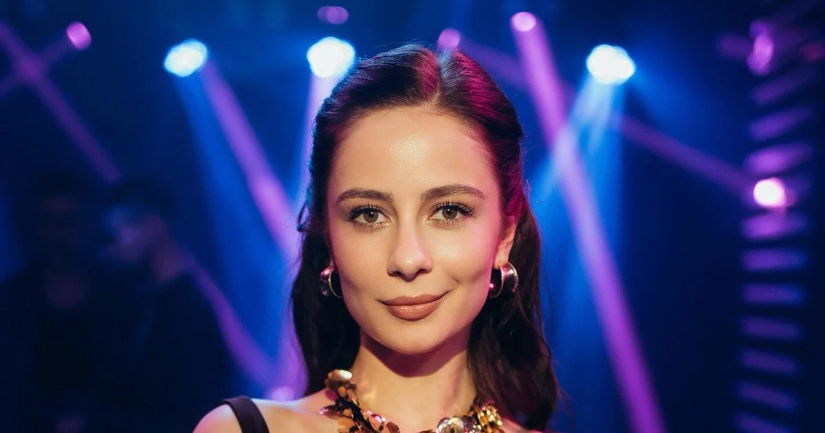 «Сильно зламало мене»: зірка «Скаженого весілля» Поліна Василина відверто розповіла про пограбування та переслідування